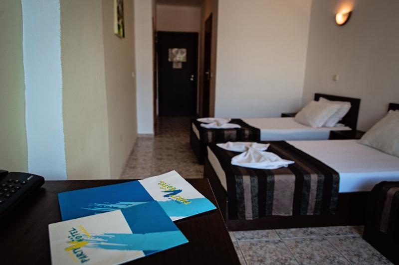 Hôtel Party Golden Sands à Varna Extérieur photo