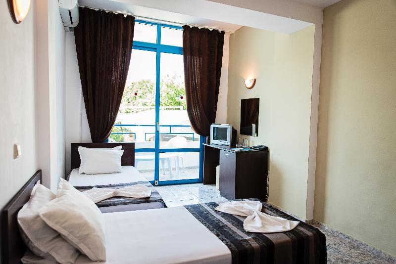 Hôtel Party Golden Sands à Varna Extérieur photo
